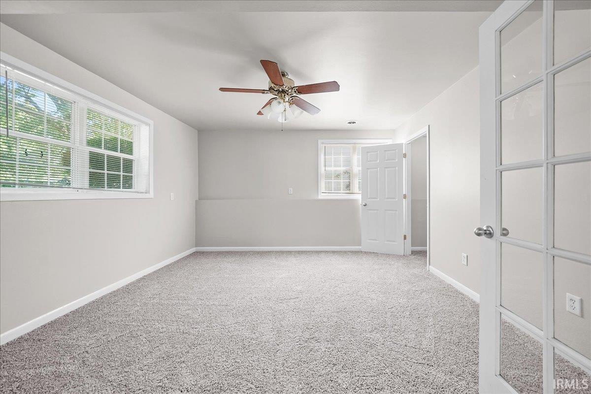 534 Robyn Road Valparaiso, IN 46385 - Photo 27 of 38 Gallery Image 27
