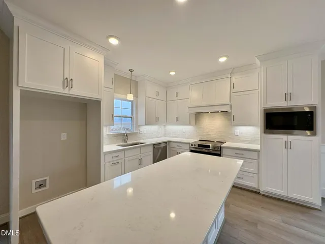 $379,900 | 1611 South Old Carriage Road, Rocky Mount, NC 27804