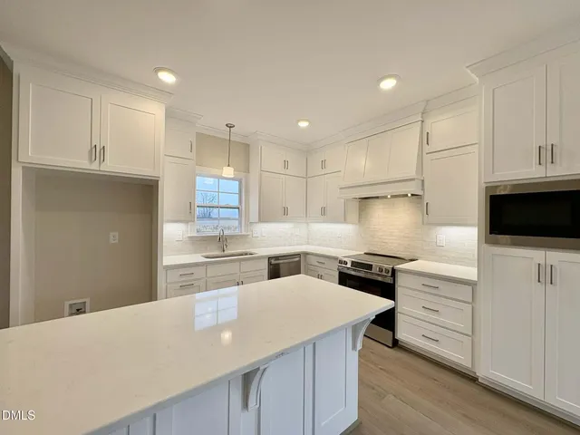 $379,900 | 1611 South Old Carriage Road, Rocky Mount, NC 27804