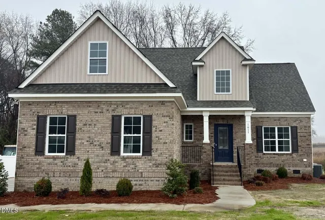 $379,900 | 1611 South Old Carriage Road, Rocky Mount, NC 27804