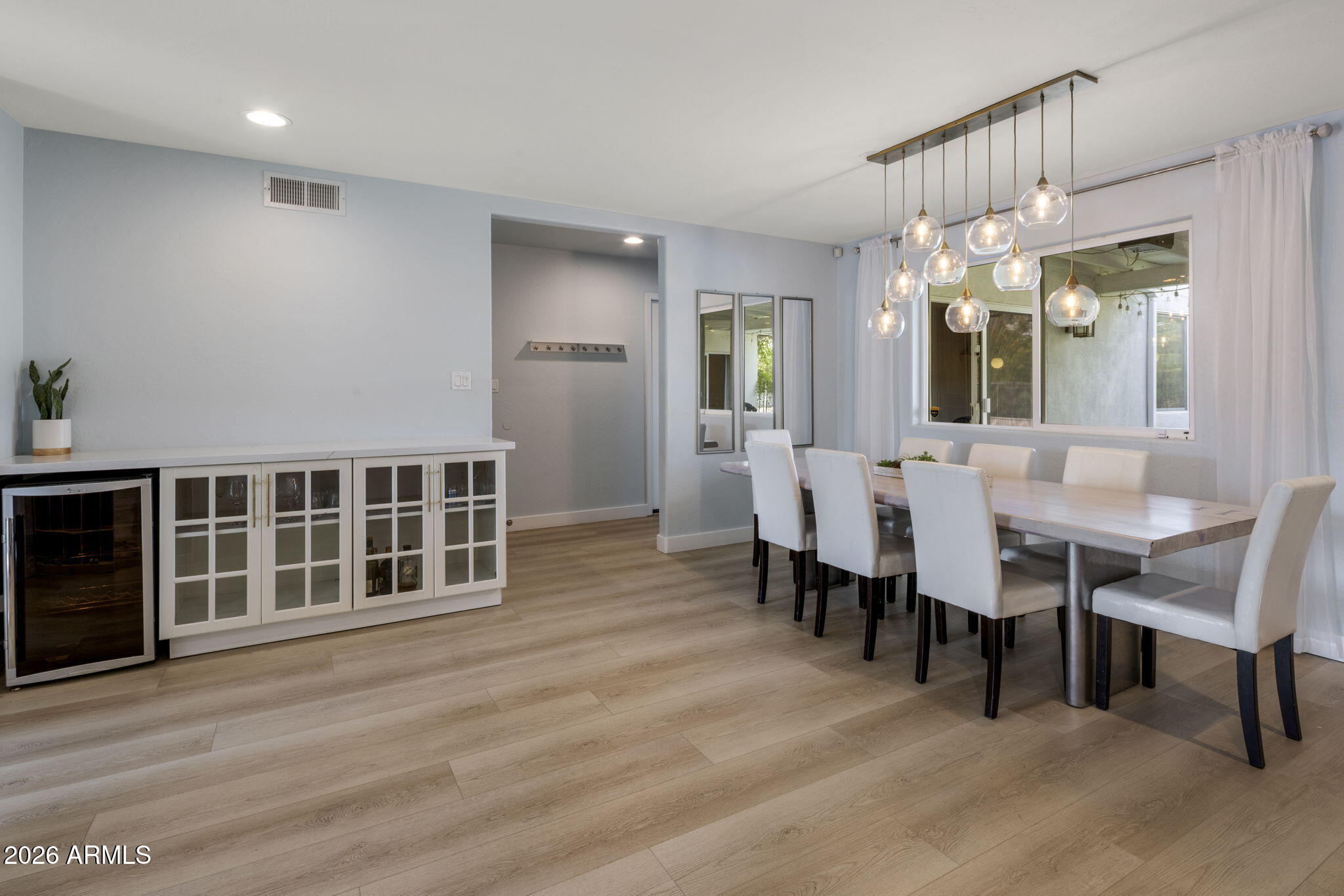 2020 East State Avenue Phoenix, AZ 85020 - Photo 15 of 42 Dining