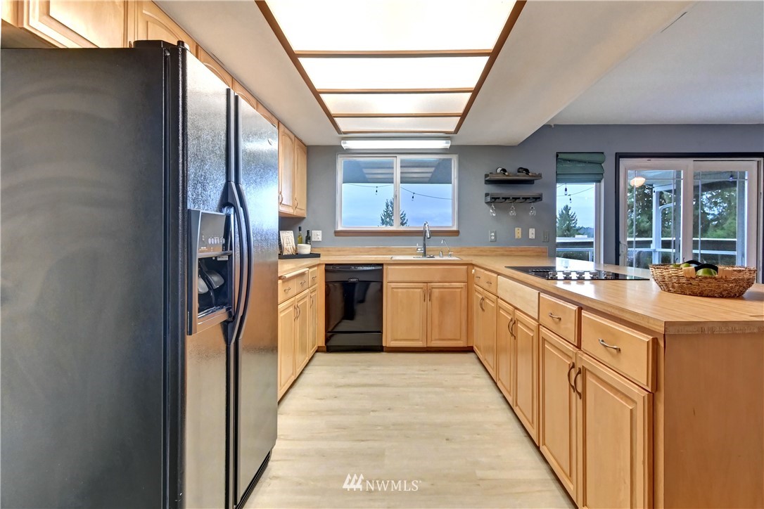 11311 Vernon Road Lake Stevens, WA 98258 - Photo 18 of 31 Gallery Image 18