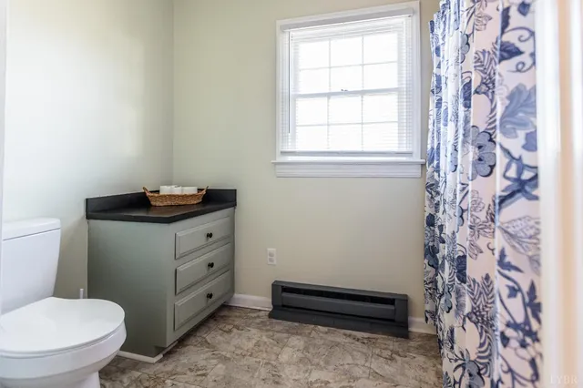 $265,000 | 1439 Meadow Drive, Appomattox, VA 24522