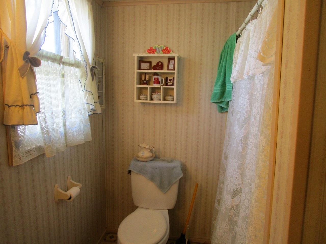 109 East 8th Street Canton, IL 61520 - Photo 39 of 50