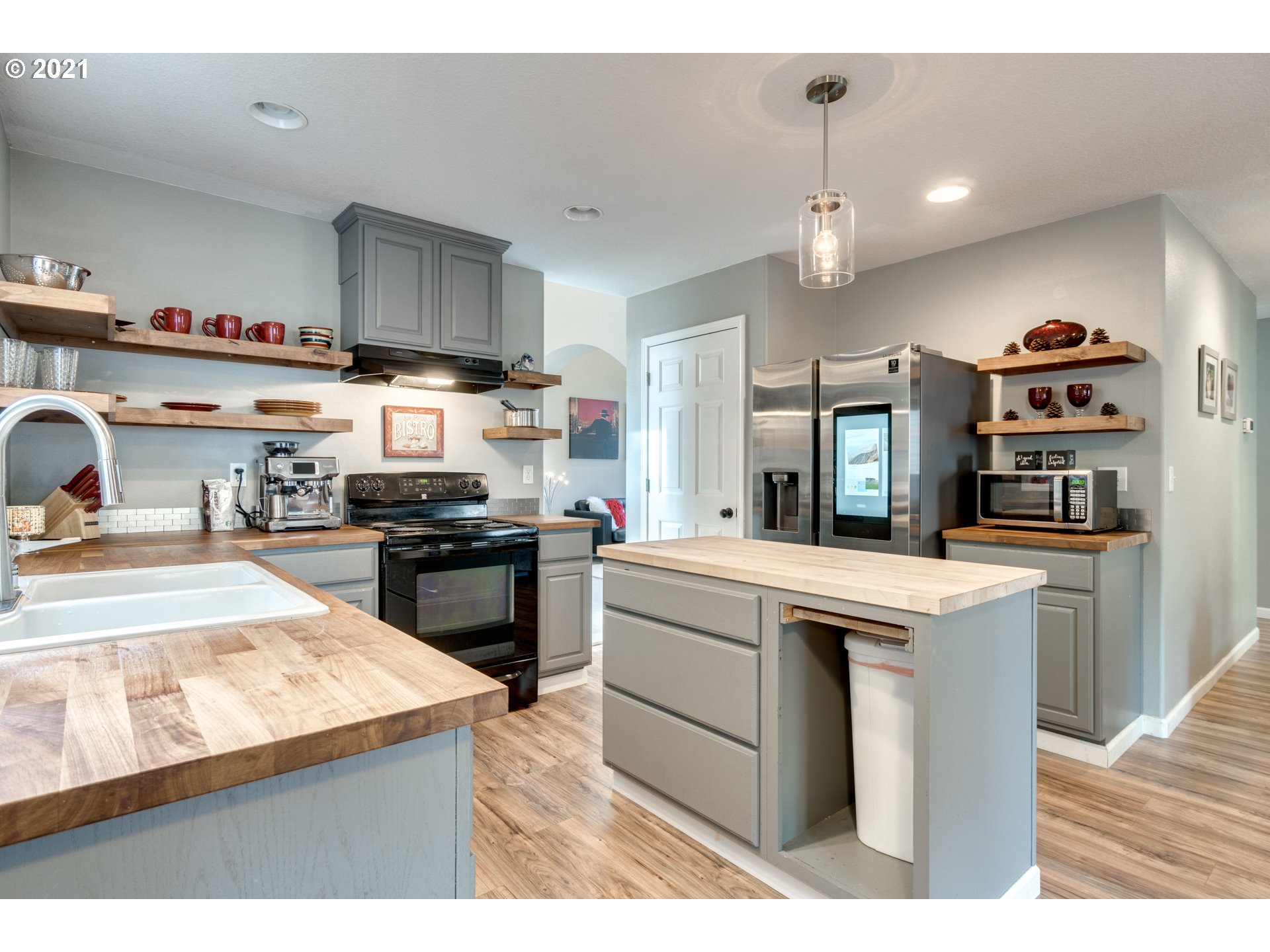 540 Gun Club Road Woodland, WA 98674 - Photo 12 of 31 Gallery Image 12
