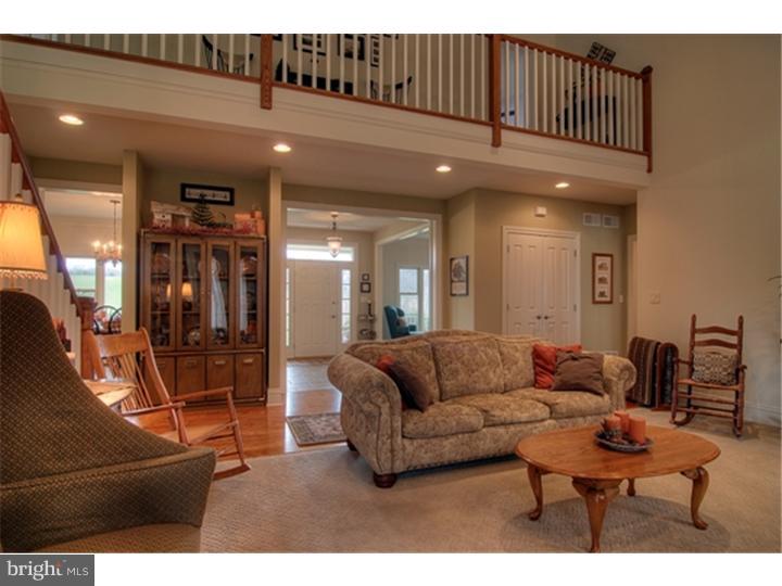 1041 North Church Road Reading, PA 19608 - Photo 11 of 19 Great Room