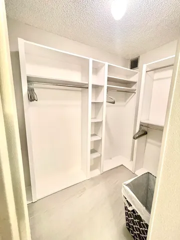 $5,500 | 901 Seafarer Circle, Unit 202, Jupiter, FL 33477