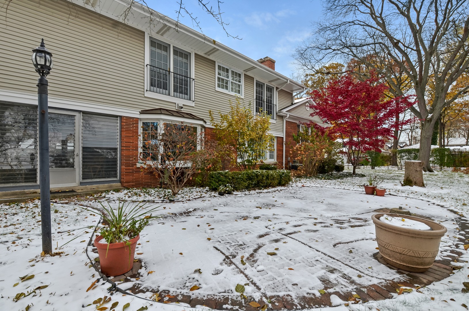 844 Juniper Road Glenview, IL 60025 - Photo 3 of 8