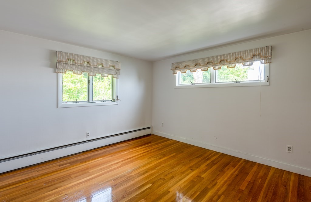 11 Maolis Road Nahant, MA 01908 - Photo 16 of 29 Gallery Image 16