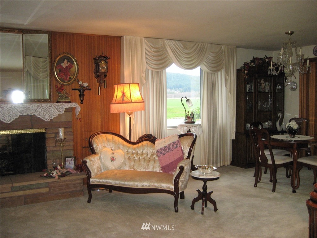 19019 Burkland Road Mount Vernon, WA 98274 - Photo 5 of 20 Gallery Image 5