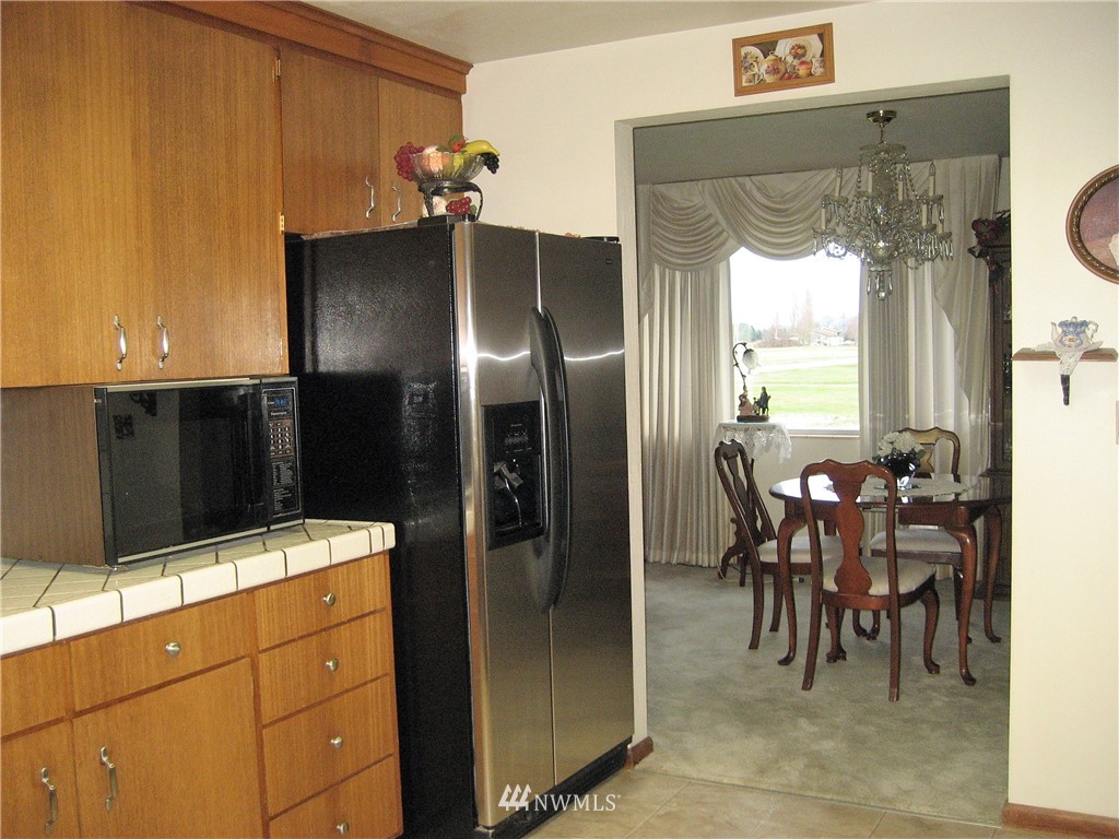 19019 Burkland Road Mount Vernon, WA 98274 - Photo 7 of 20 Gallery Image 7