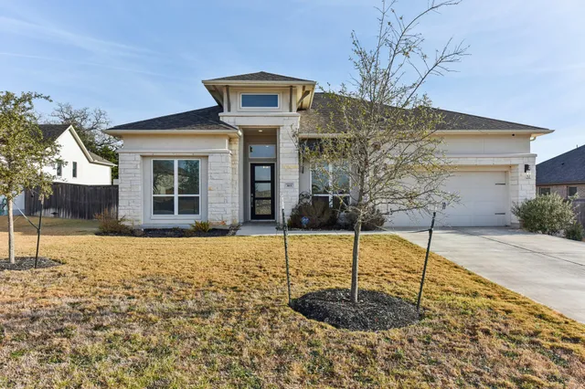 $675,000 | 163 Kellogg Lane, Bastrop, TX 78602