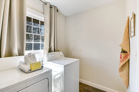 $399,700 | 300 Mill Race Lane, Unit 4, Wimberley, TX 78676