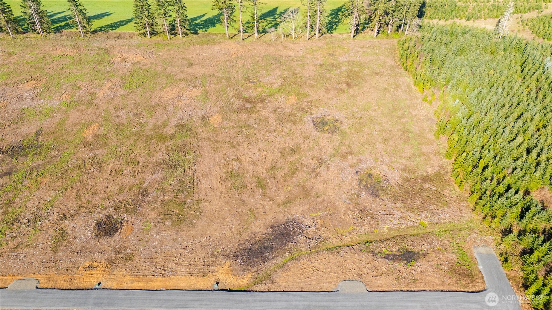 121 Beckett Lane Chehalis, WA 98532 - Photo 15 of 25 a view of wooden floor