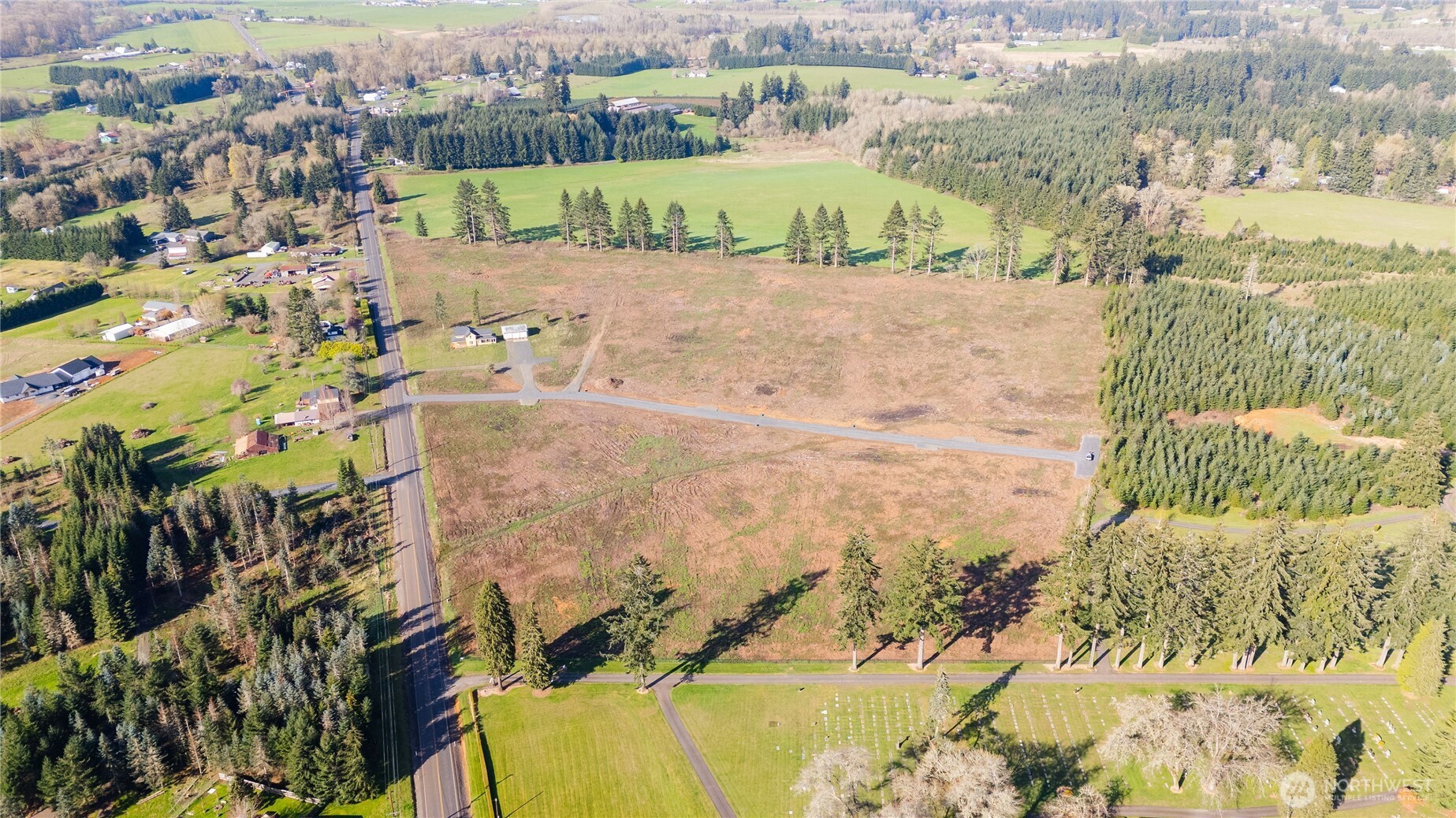 121 Beckett Lane Chehalis, WA 98532 - Photo 20 of 25 a view of lake view