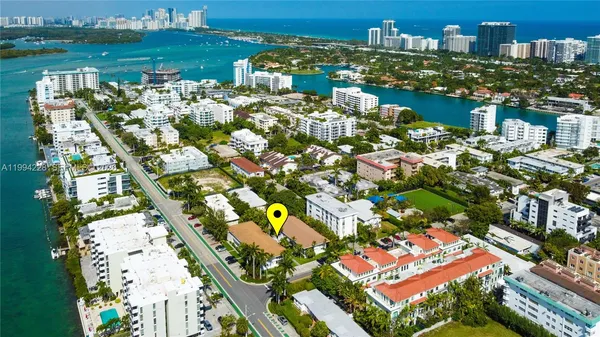 $2,100 | 1185 98th Street, Unit 7, Bay Harbor Islands, FL 33154