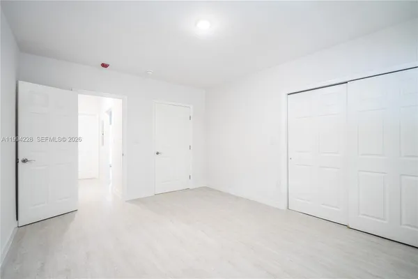 $2,100 | 1185 98th Street, Unit 7, Bay Harbor Islands, FL 33154