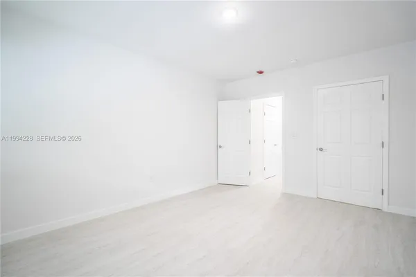 $2,100 | 1185 98th Street, Unit 7, Bay Harbor Islands, FL 33154