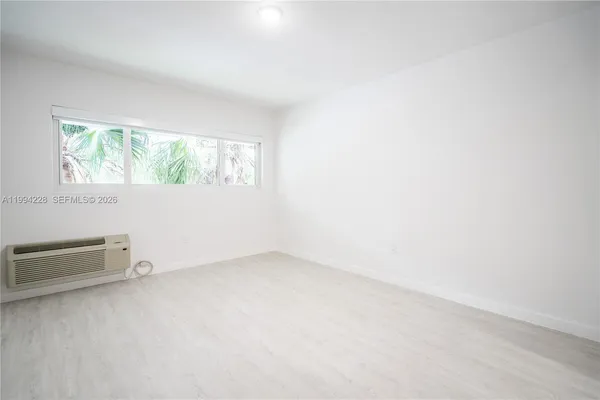 $2,100 | 1185 98th Street, Unit 7, Bay Harbor Islands, FL 33154