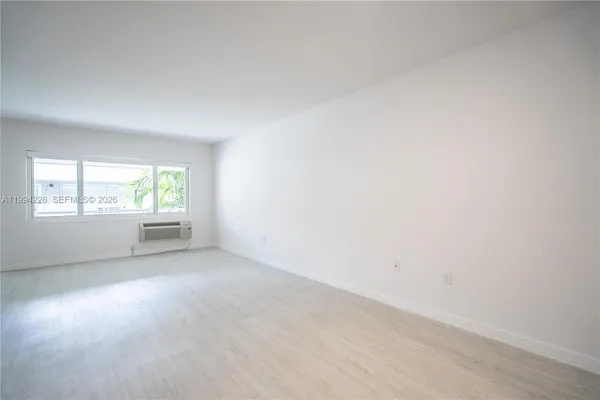 $2,100 | 1185 98th Street, Unit 7, Bay Harbor Islands, FL 33154