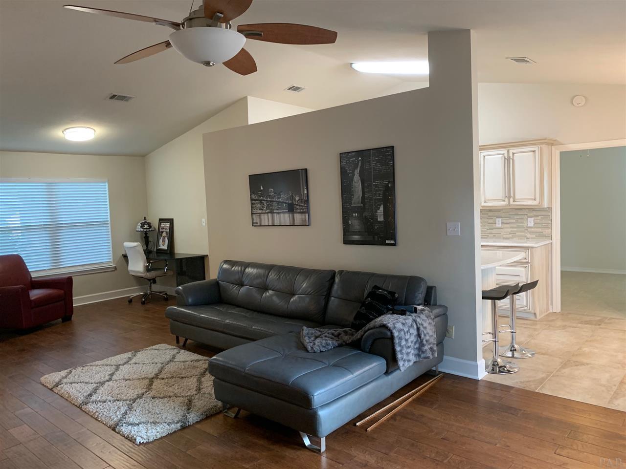 5852 Pebble Ridge Drive Milton, FL 32583 - Photo 3 of 15 Gallery Image 3