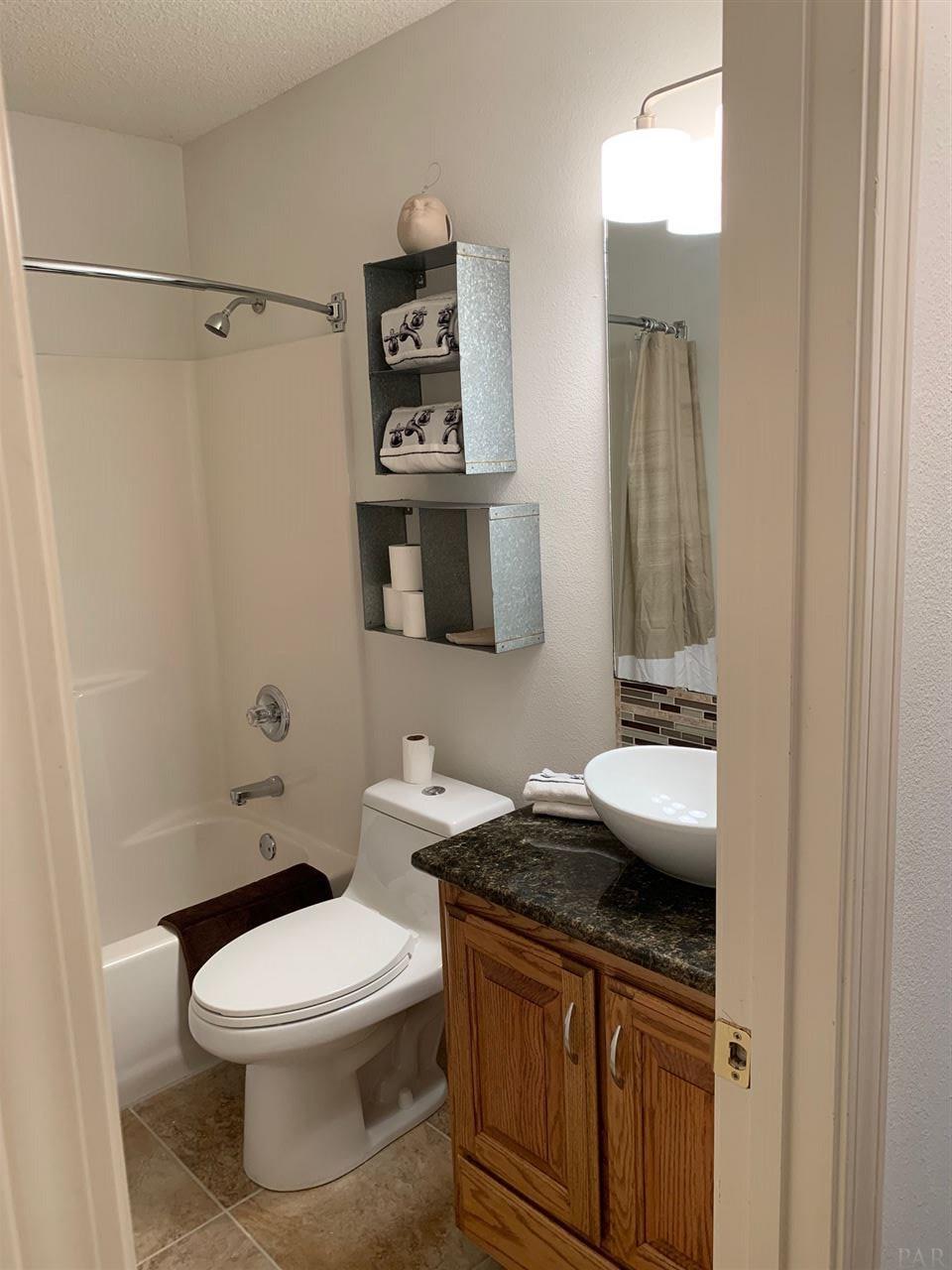 5852 Pebble Ridge Drive Milton, FL 32583 - Photo 7 of 15 Gallery Image 7