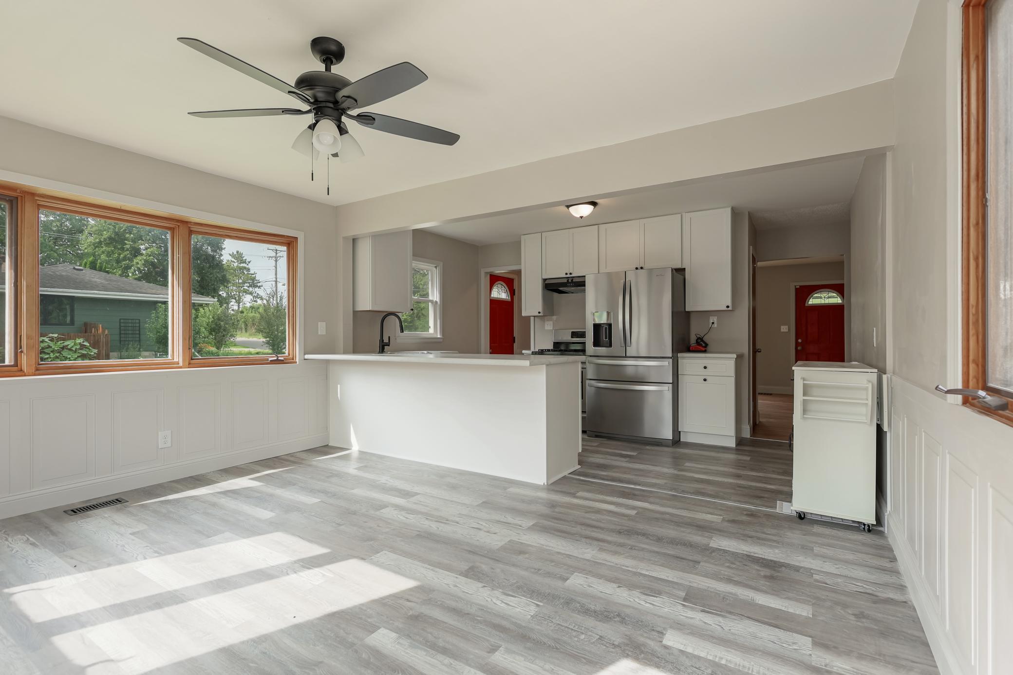 4655 Chatham Road Columbia Heights, MN 55421 - Photo 12 of 36 Gallery Image 12