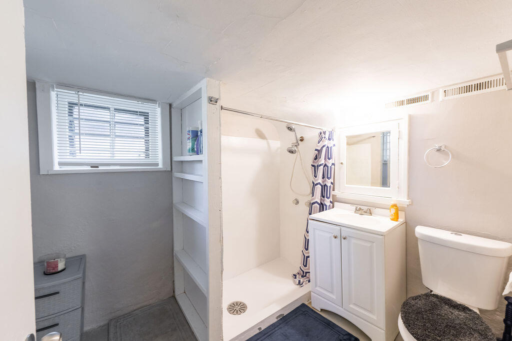 1614 St Clair Street Racine, WI 53402 - Photo 16 of 19 Basement Bathroom