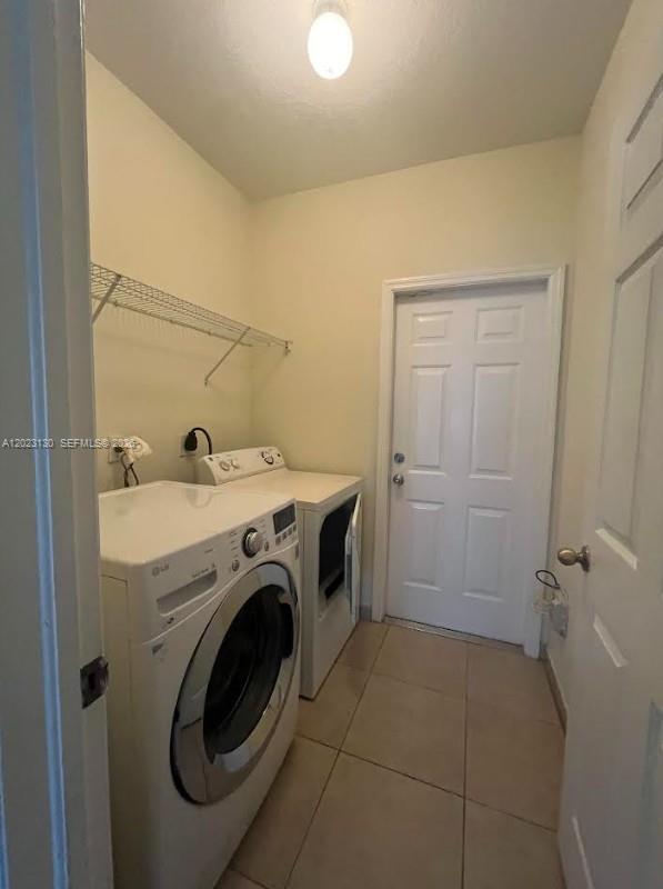 1423 Northeast 40th Road, Unit 1423 Homestead, FL 33033 - Photo 7 of 15