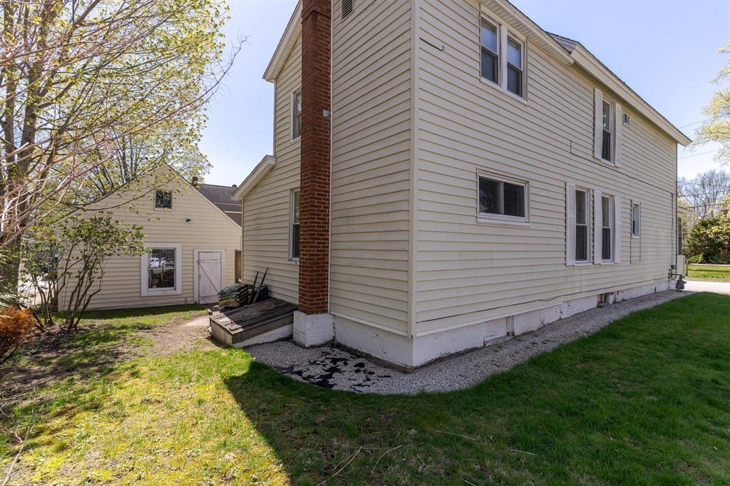 12 Harvard Street Exeter, NH 03833 - Photo 5 of 37 Gallery Image 5