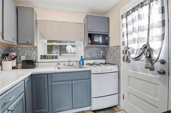 $425,000 | 5511 Cottonwood Drive, Groveland, NY 14435