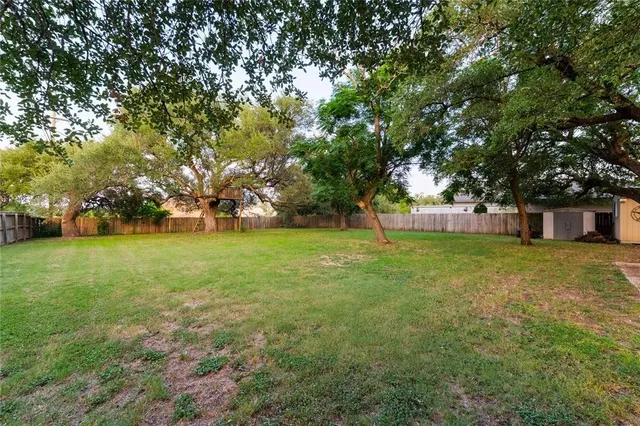 $2,495 | 201 South Sumac Lane, Georgetown, TX 78633