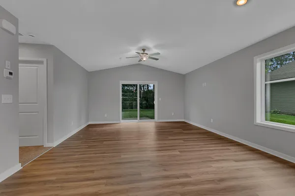 $308,750 | 24317 19th Avenue, St. Augusta, MN 56301