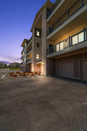$255,000 | 2034 West 75th Place, Unit 31, Merrillville, IN 46410