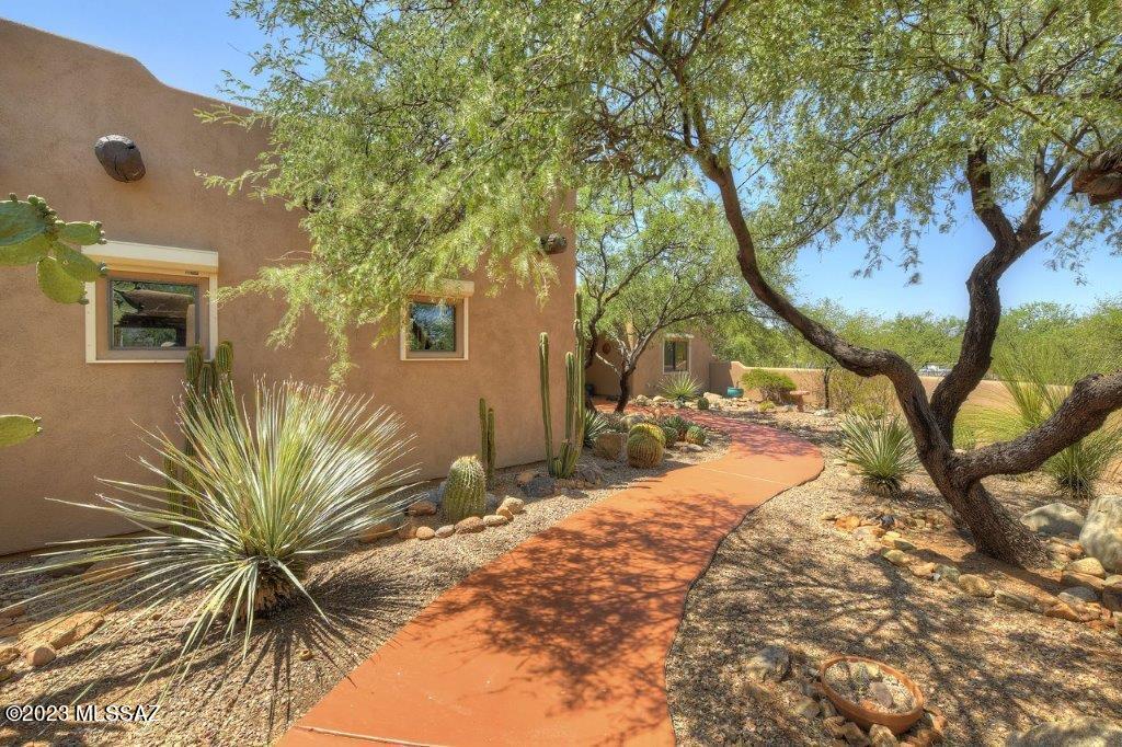 219 Ver Patria Rio Rico, AZ 85648 - Photo 12 of 47