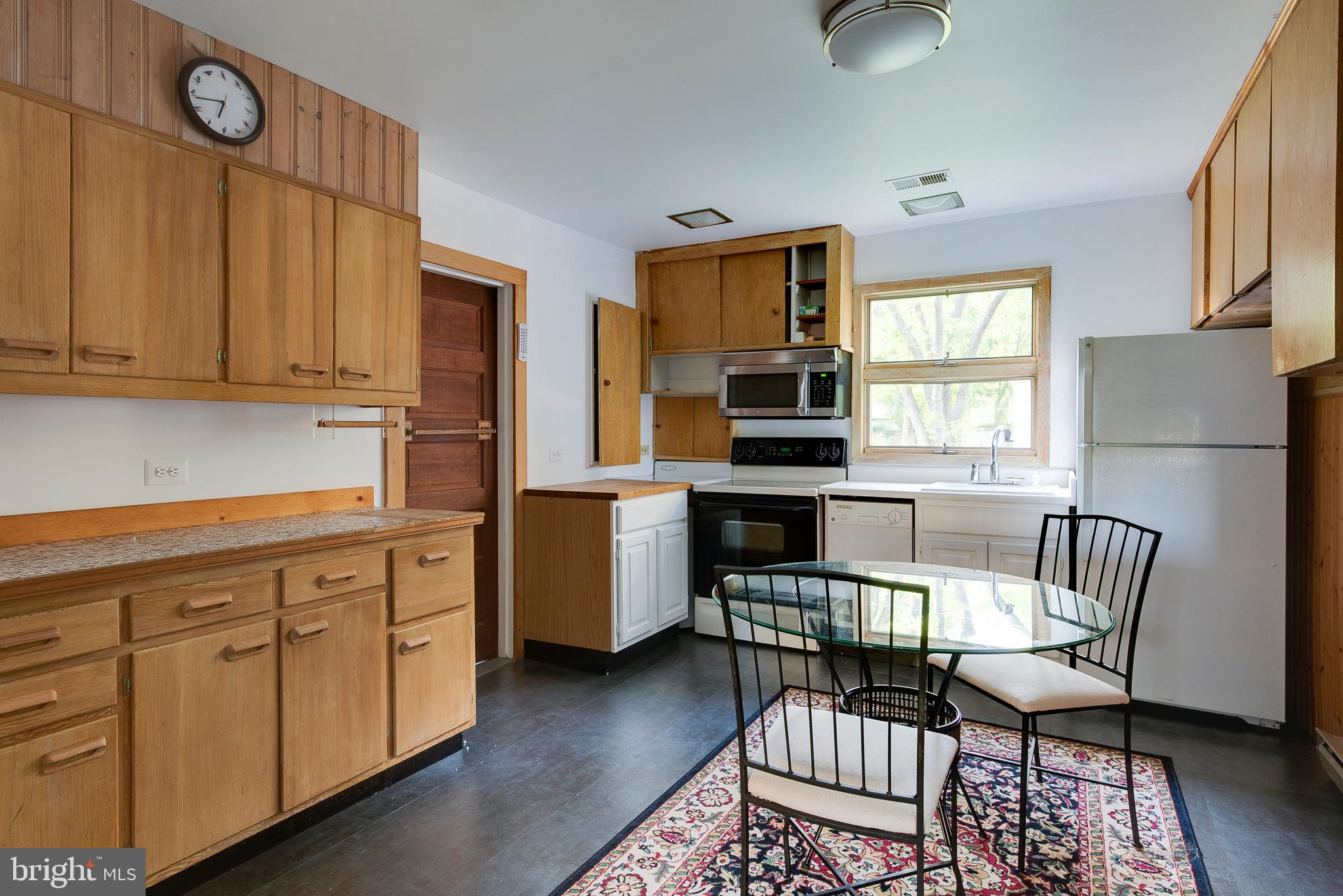 5184 Spring Avenue Shady Side, MD 20764 - Photo 6 of 47 Gallery Image 6