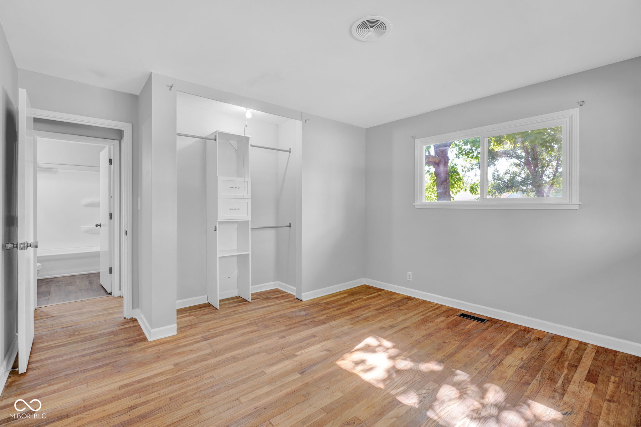 2019 19th Street Columbus, IN 47201 - Photo 16 of 22