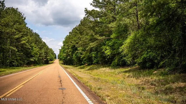 $157,250 | 2683 33rd Highway, Crosby, MS 39633