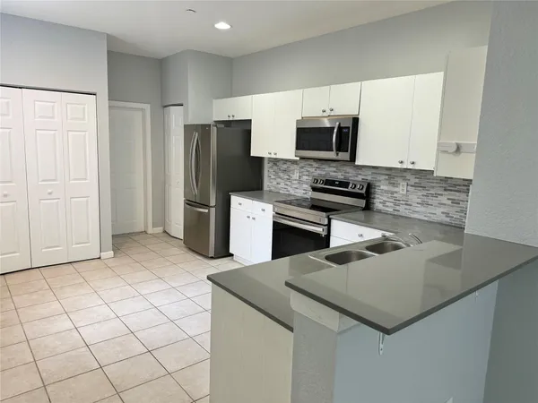 $3,500 | 4219 Vineyard Circle, Unit 4219, Weston, FL 33332