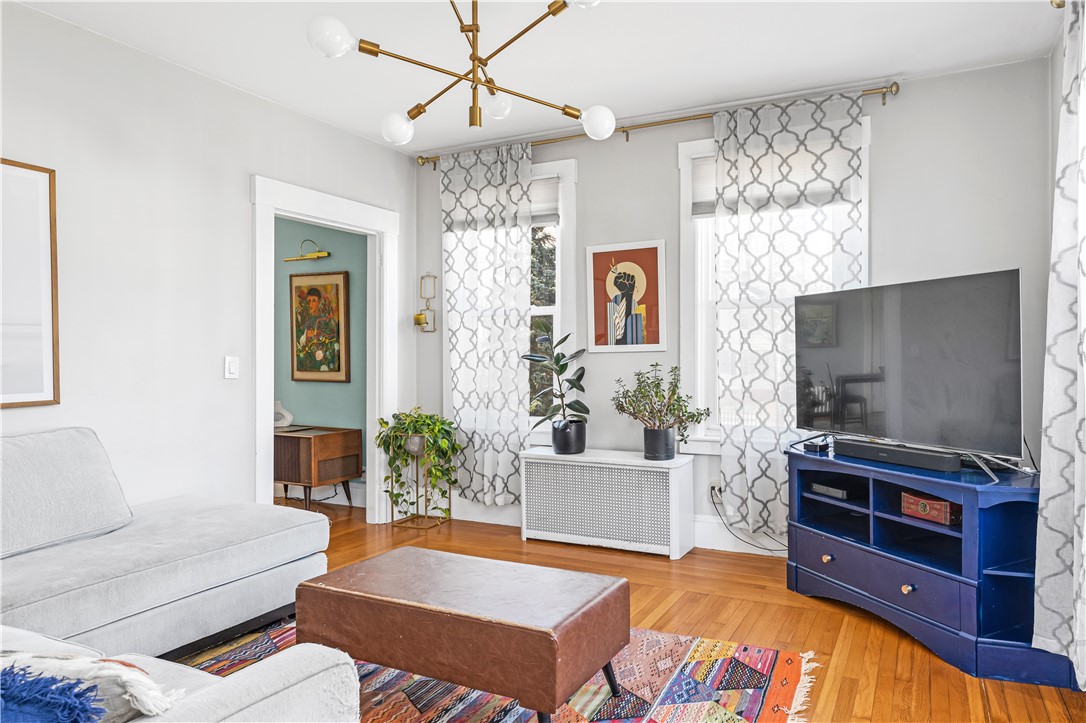 281 Lowden Street Pawtucket, RI 02860 - Photo 12 of 32