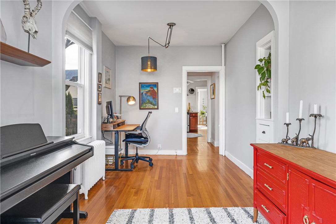 281 Lowden Street Pawtucket, RI 02860 - Photo 15 of 32