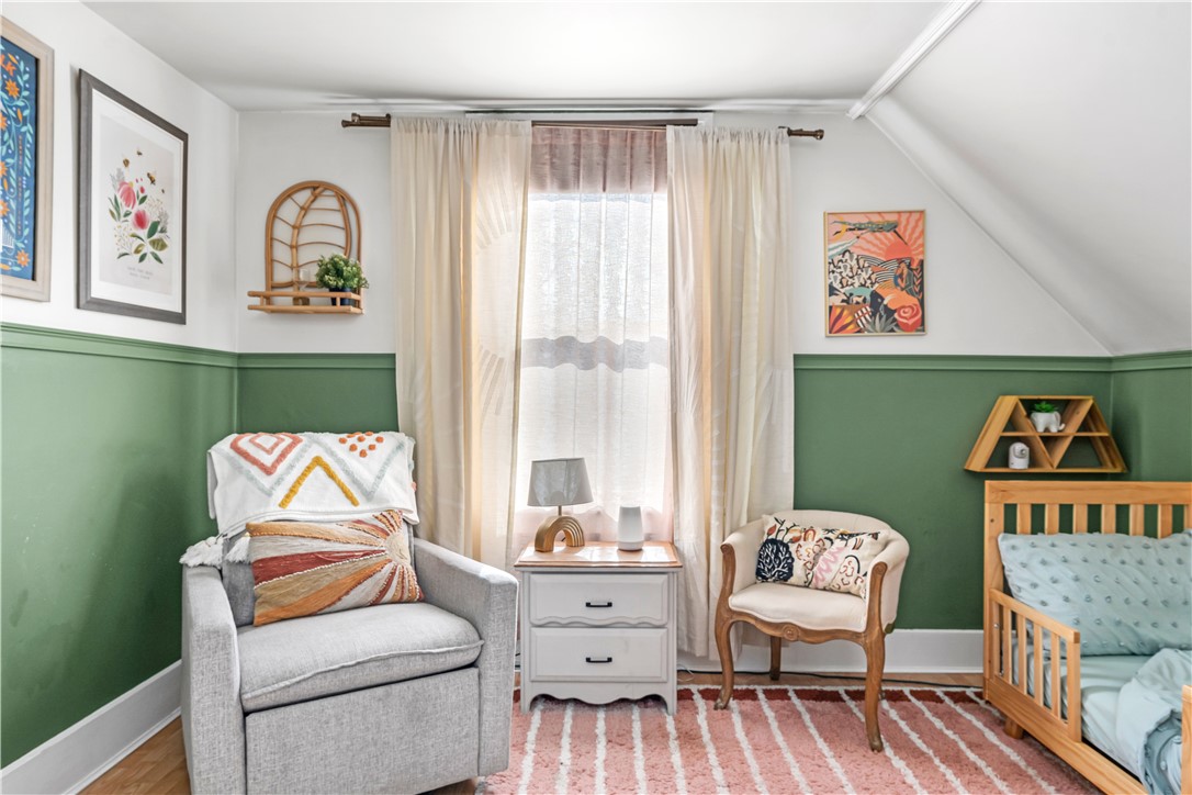 281 Lowden Street Pawtucket, RI 02860 - Photo 25 of 32