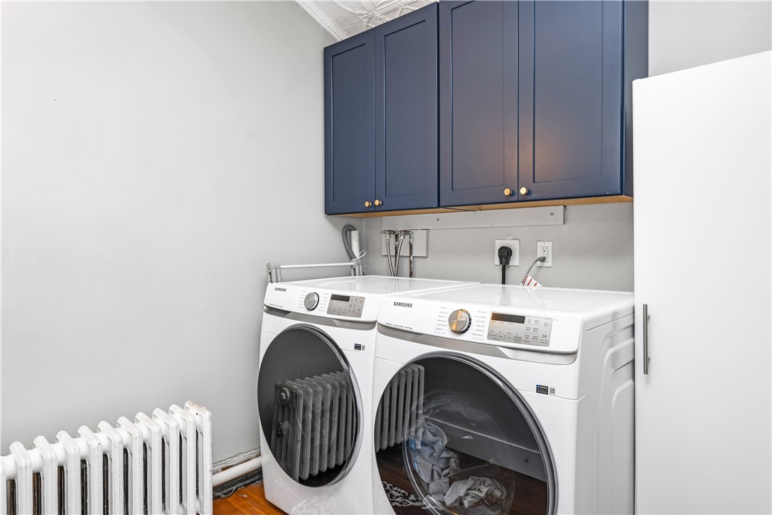 281 Lowden Street Pawtucket, RI 02860 - Photo 4 of 32