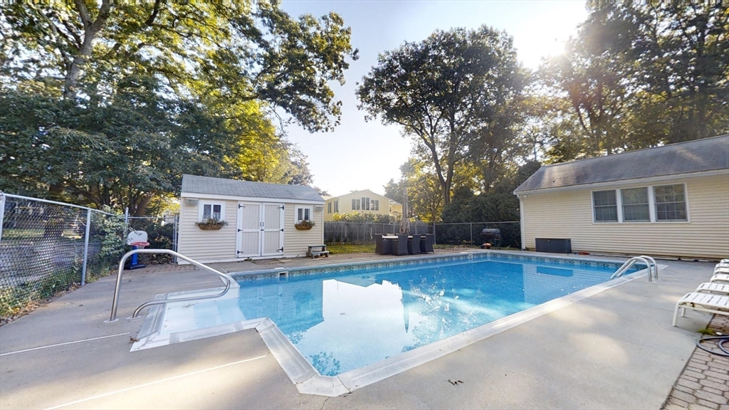 39 Greenwich Road Norwood, MA 02062 - Photo 39 of 42 Gallery Image 39