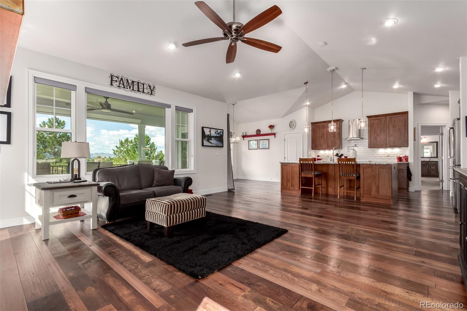 909 Signal Court Timnath, CO 80547 - Photo 11 of 49