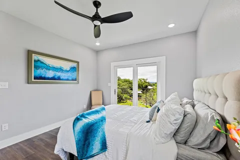 $1,350,000 | 190 Clear Creek Drive, Burnet, TX 78611