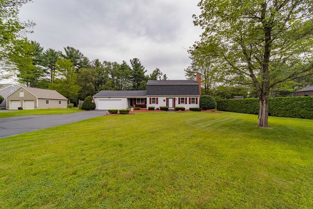 85 Bates Road Westfield, MA 01085 - Photo 1 of 40 Gallery Image 1