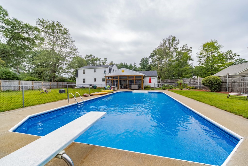 85 Bates Road Westfield, MA 01085 - Photo 14 of 40 Gallery Image 14