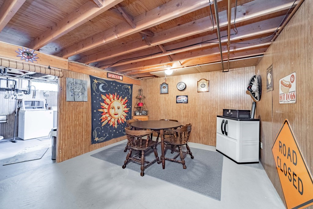 85 Bates Road Westfield, MA 01085 - Photo 30 of 40 Gallery Image 30