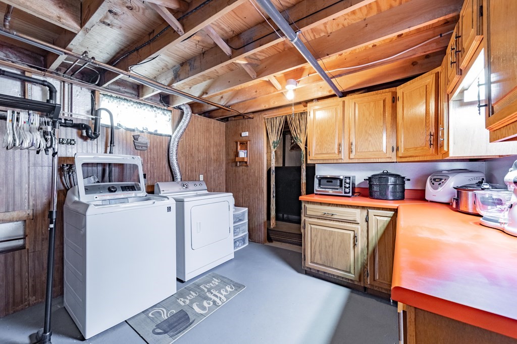 85 Bates Road Westfield, MA 01085 - Photo 31 of 40 Gallery Image 31